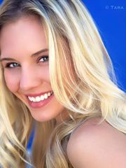 Image Amy Johnston nude